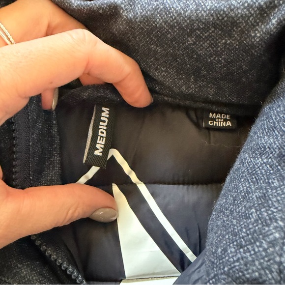 Superdry Mountain Goods Kids Medium Charcoal Grey Hooded Puffer Jacket Quilted - Picture 2 of 4